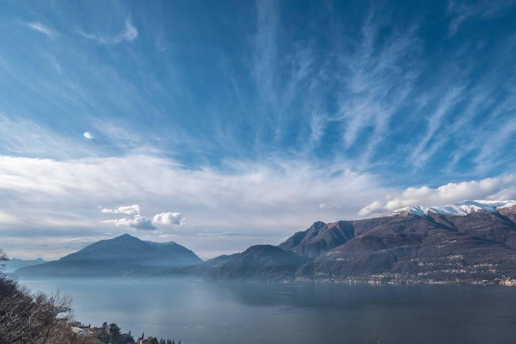 Beautiful Poolside And Stunning Lake View Gardenia Bellano Zewnętrze zdjęcie